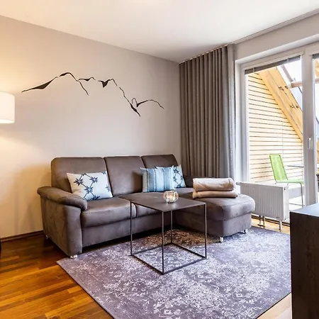 Der Sonnberg Alpinlodges - Apartments Mit Seeblick, Privater Sauna Und Self Check-In Zell am See Exterior photo