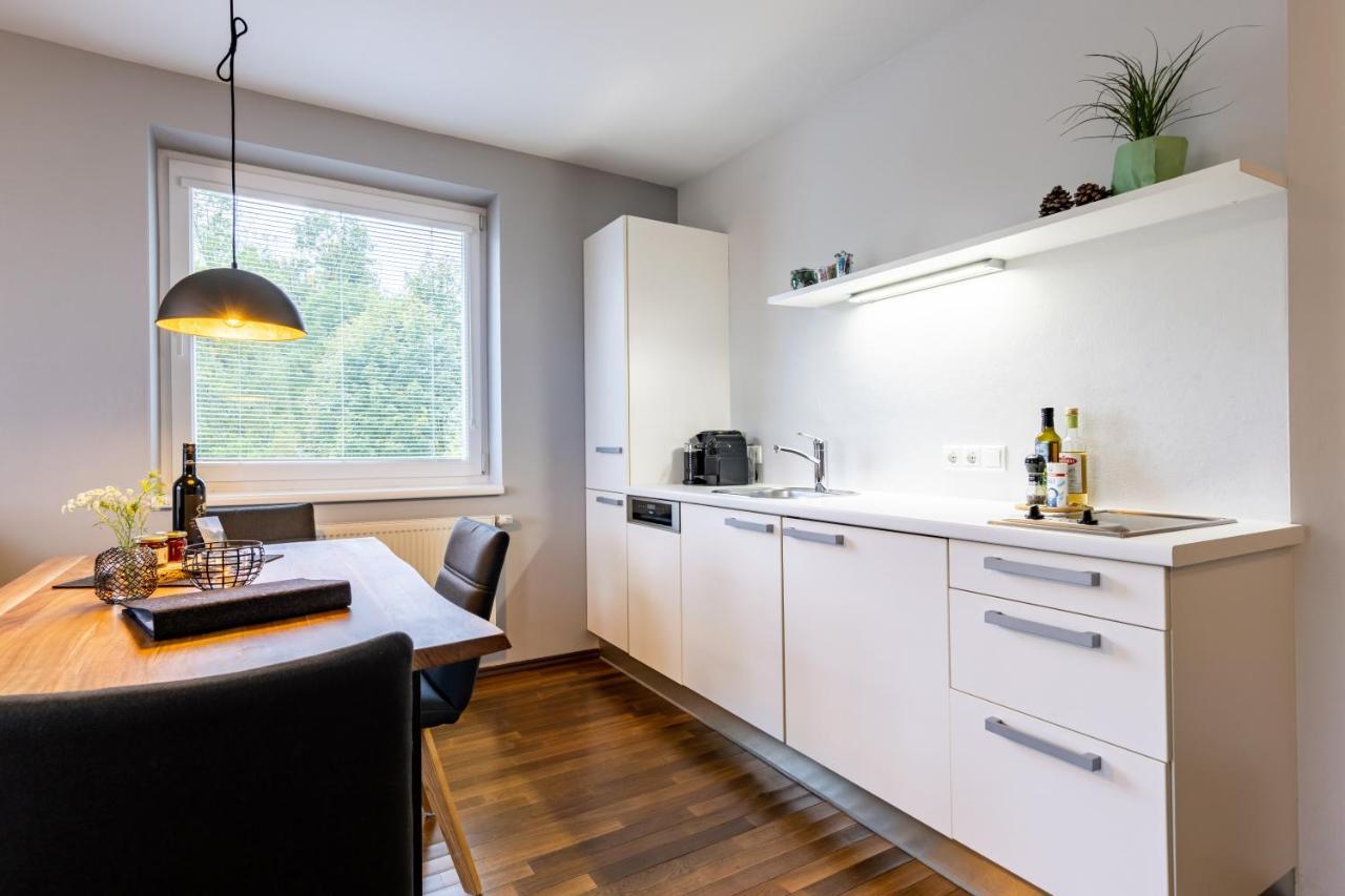 Der Sonnberg Alpinlodges - Mit Seeblick, Privater Sauna Und Self Check-in *