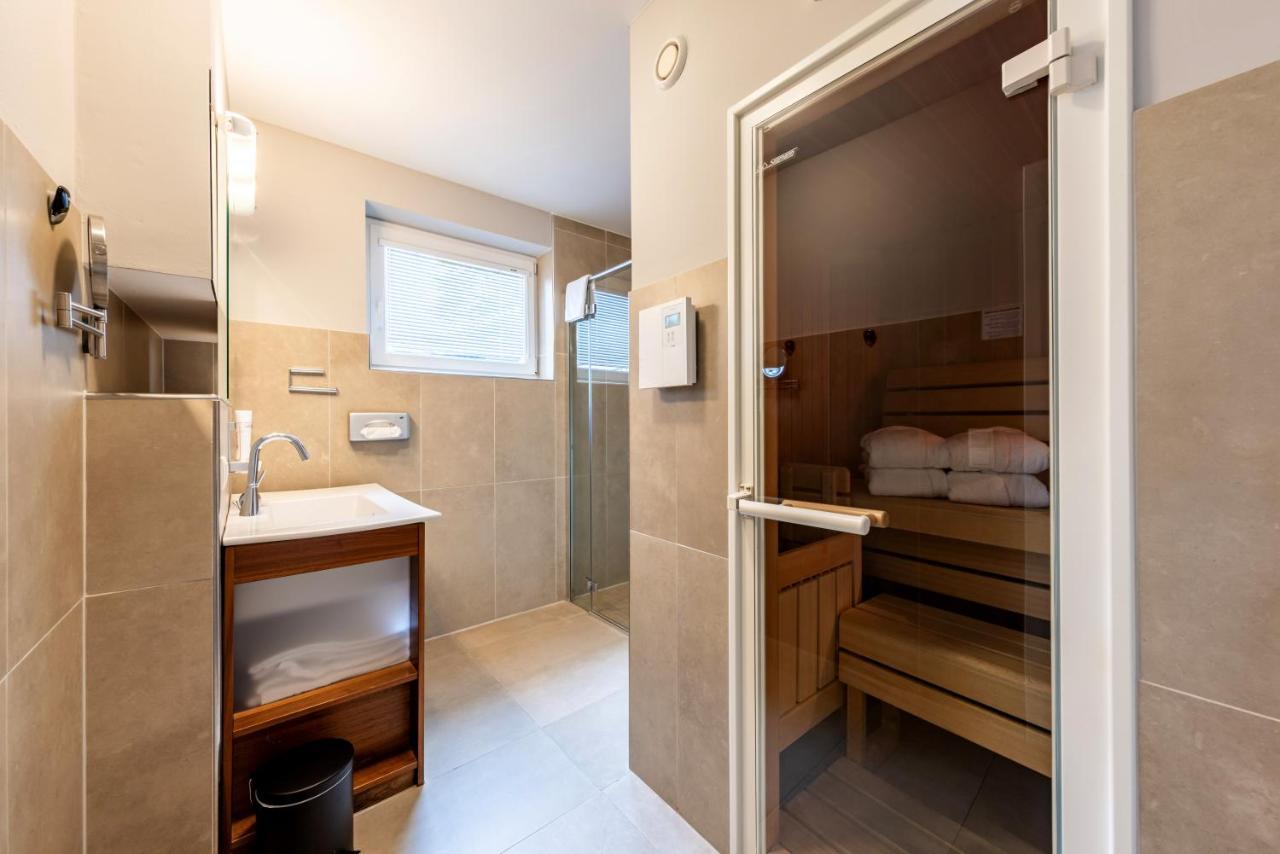 Der Sonnberg Alpinlodges - Mit Seeblick, Privater Sauna Und Self Check-in *