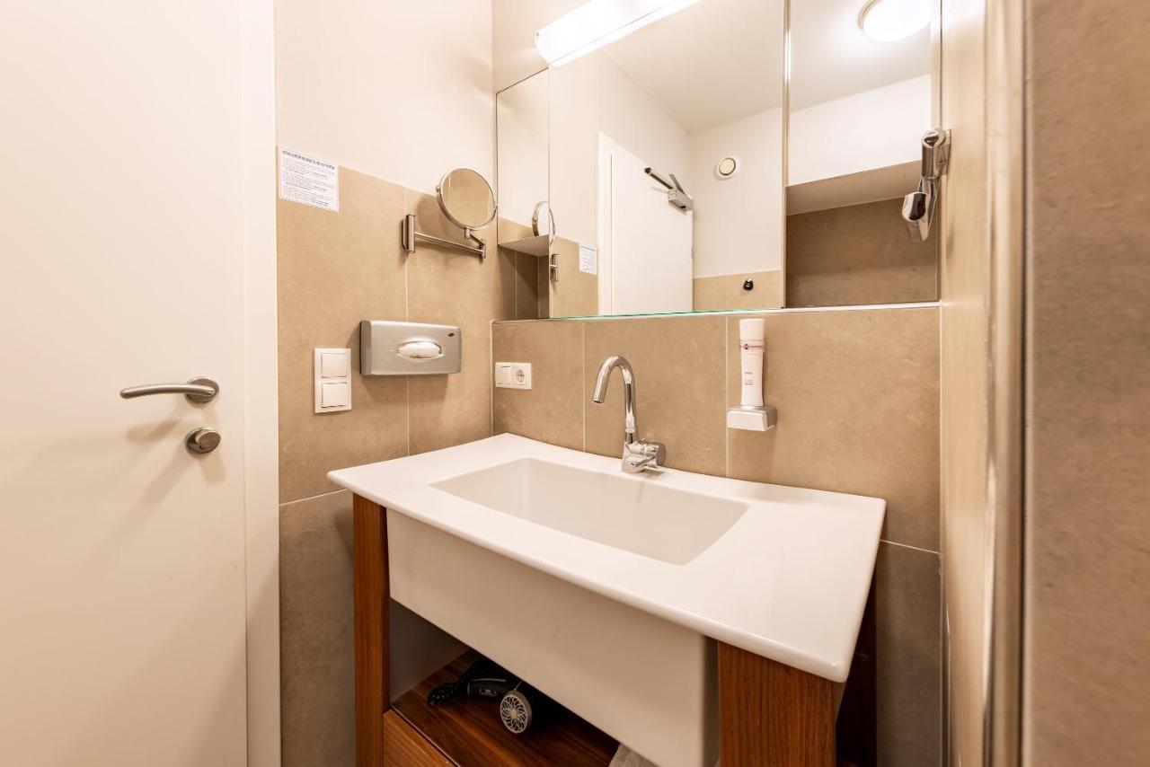 Apartment Der Sonnberg Alpinlodges - Mit Seeblick, Privater Sauna Und Self Check-in